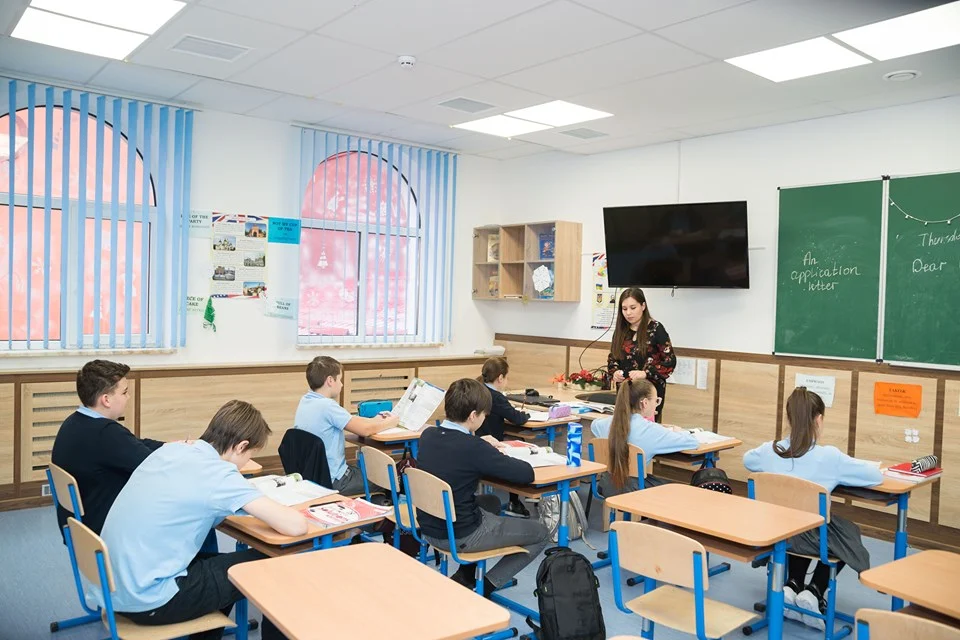 Дивосвіт приватна школа у Львові