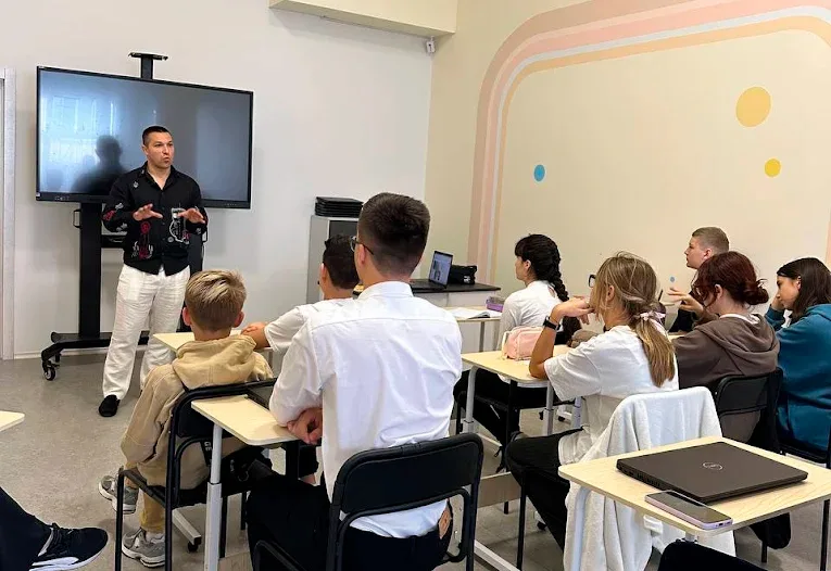 Odesa Leader Land School Аркадія, Приватна школа