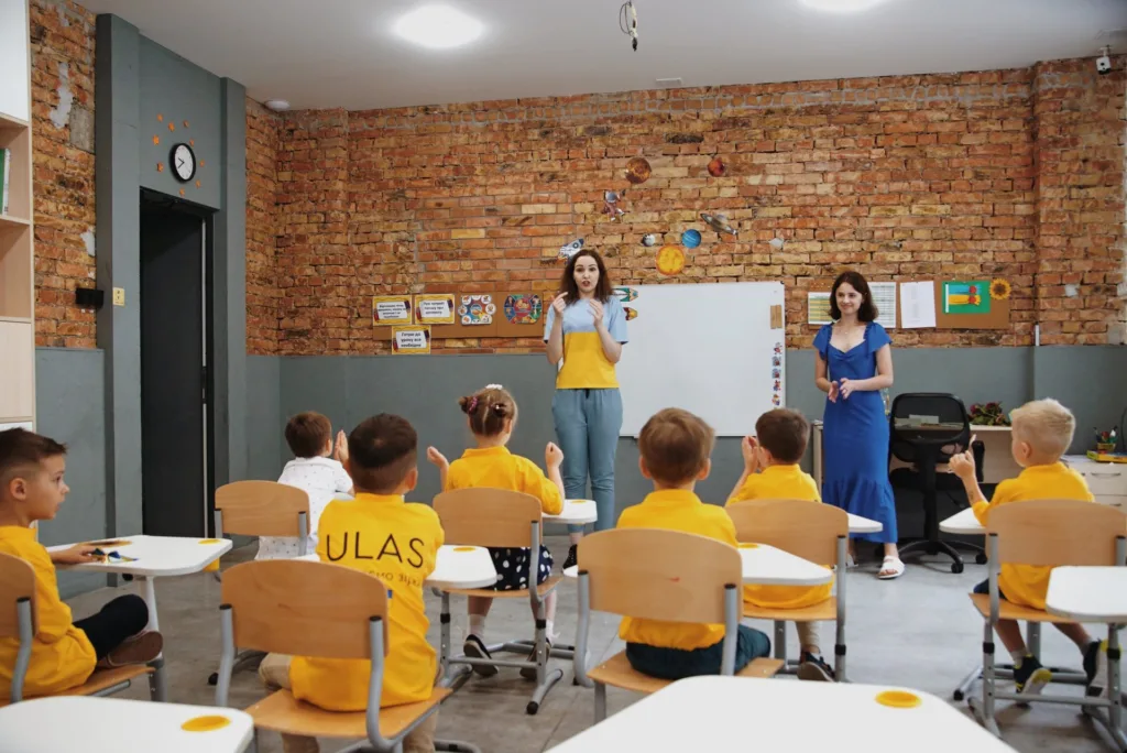 Приватна школа в Києві Ulas School на Подолі
